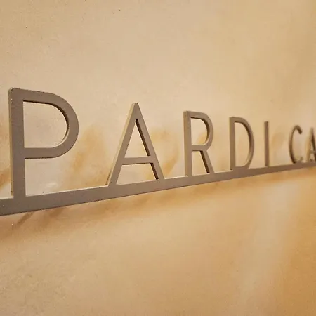 Pardi Casa In The Heart Of 아파트 *