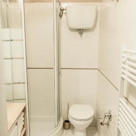 아파트 Pardi Casa In The Heart Of 몬테팔코